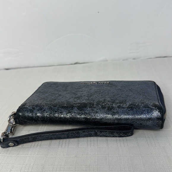 Michael Michael Kors  Jet Set Flat Phone Case Wallet - Picture 5 of 10